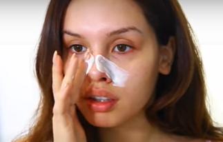 鼻の黒ずみをとる方法 歯ブラシ ペーストを顔に塗る